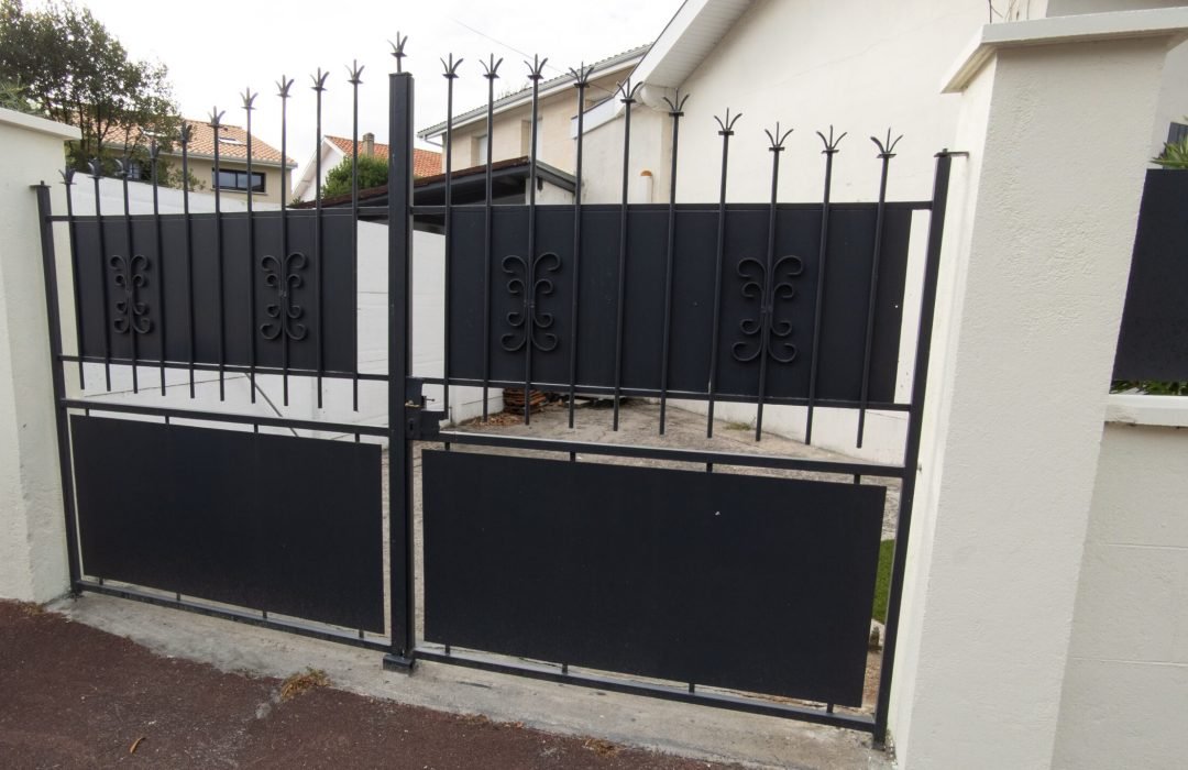 metallic european high classic black steel suburb metal aluminum house gate